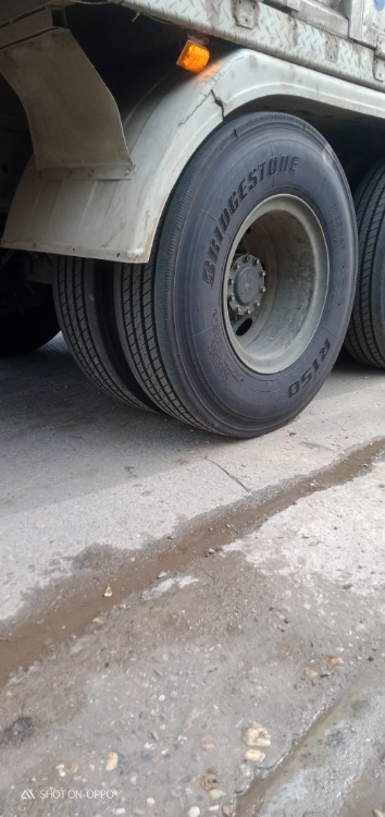 Săm lốp mới cũ ôtô máy súc máy công Trình