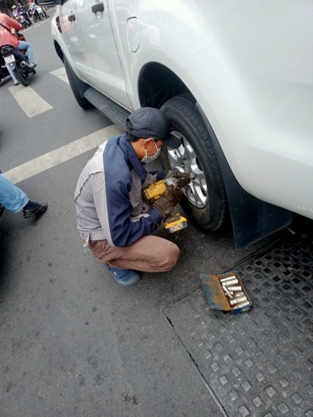 Vá vỏ mỹ phước tân vạn Bình Dương 24/24