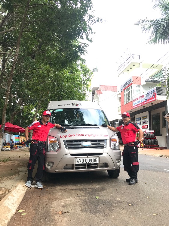 Lốp ô tô Tâm Nguyên Phát