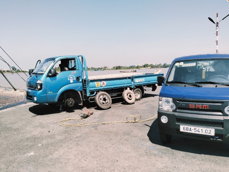 Vá Vỏ Lưu Động 24/24 PHÚ TOÀN PHÁT 
