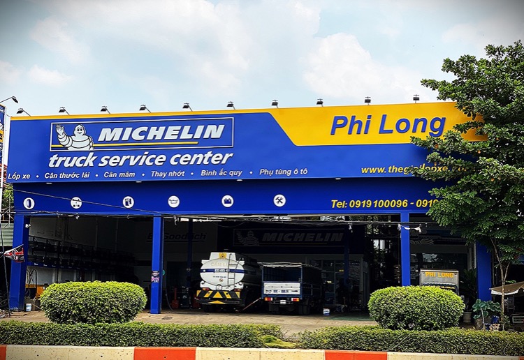 Thế giới lốp xe phi long